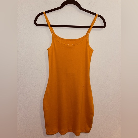 Nike orange ribbed Dress - Picture 5 of 7